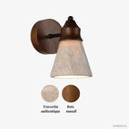 Anja: Aplique de Pared en Travertino y Madera con Estilo Escandinavo