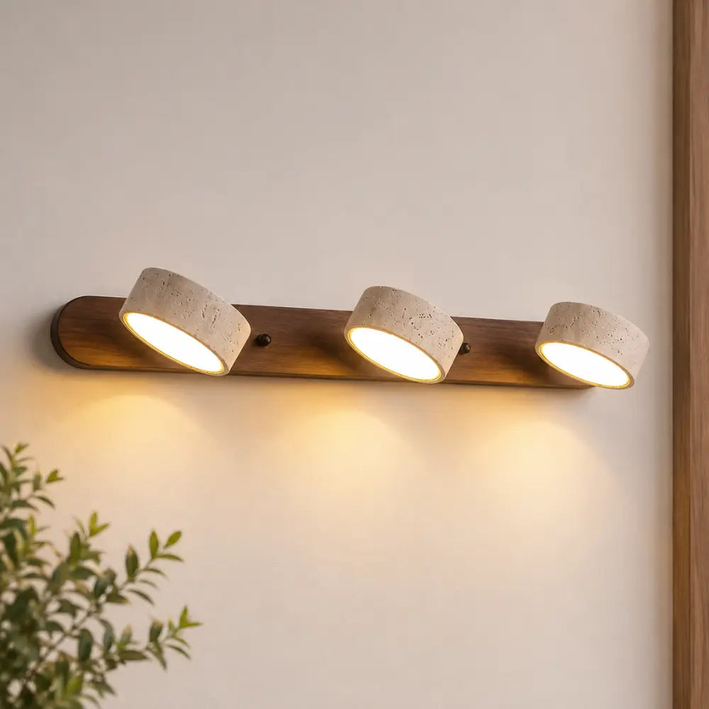 Triva: Aplique de Diseño en Travertino y Madera con Varias Cabezas