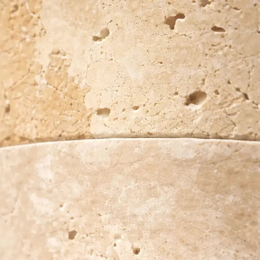 Aplicación de pared escandinava en travertino y madera | Elvik