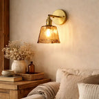 Fenra Aplique de Pared de Vidrio Ámbar con Diseño Elegante