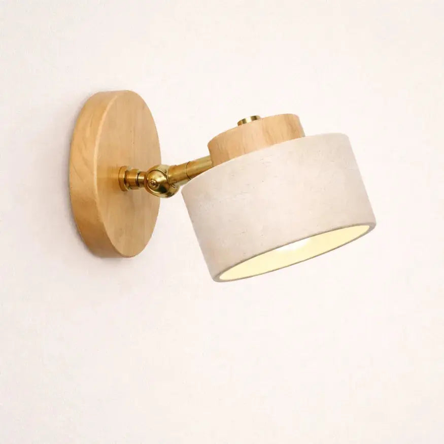 Escandinavian Wall Sconce in Travertine and Wood | Kiven
