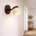Escandinavian Wall Sconce in Travertine and Wood | Kiven
