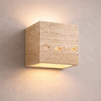 Escandinavian Wall Sconce in Natural Travertine | Horten