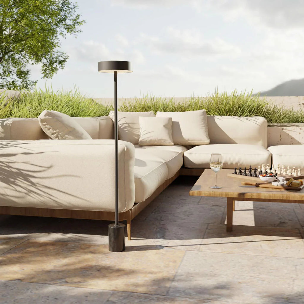 Urano lámpara de pie interior y exterior — VEONA Living
