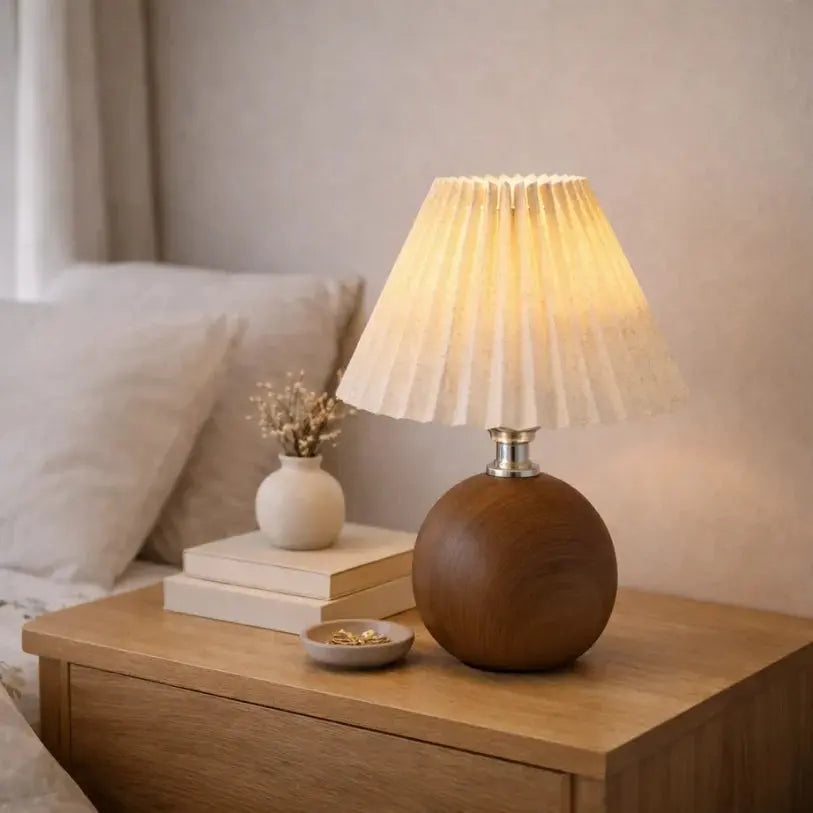 Lámpara de noche de madera sólida con pantalla de tela | Aeris