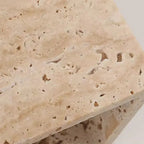 Escandinavian Wall Sconce in Natural Travertine | Horten