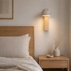 Elegante Aplique de Pared en Madera y Travertino | Solberg